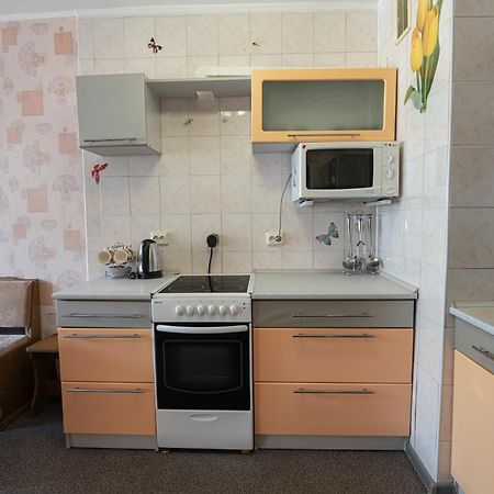 Героїв Дніпра, 53, 3-Й Поверх, Квартира Біля Пляжу Живчик Tscherkassy Exterior foto